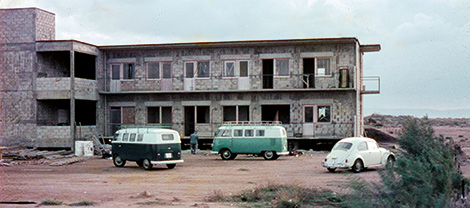 Das Gebäude in Shavei Zion im Rohbau.